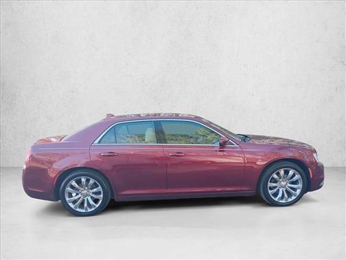 2017 Chrysler 300 Limited