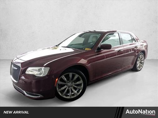 2017 Chrysler 300 Limited