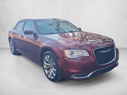 2017 Chrysler 300 Limited