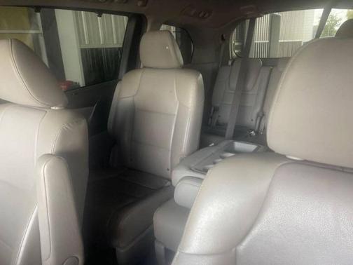 Crystal Black Pearl 2014 Honda Odyssey EX