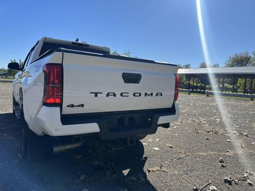 2024 Toyota Tacoma TRD Sport