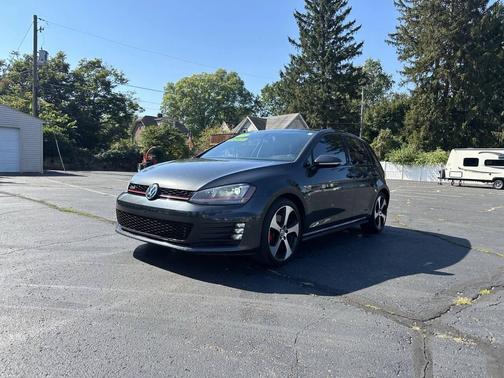 2015 Volkswagen Golf GTI 2.0T Autobahn 4-Door