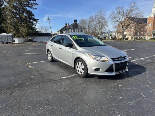 2012 Ford Focus S