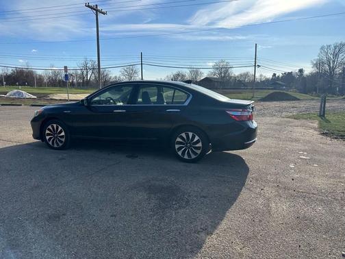 2017 Honda Accord Hybrid Base