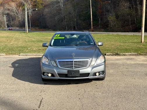 2011 Mercedes-Benz E-Class 4MATIC