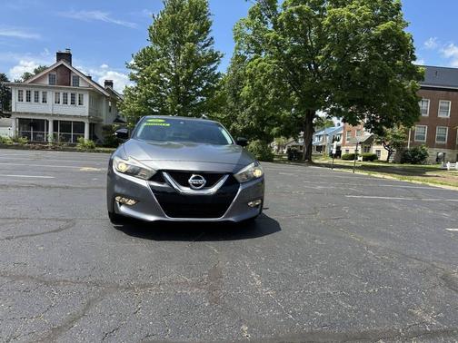 Gun Metallic 2016 Nissan Maxima 3.5 SV