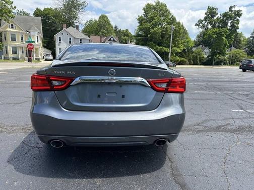 Gun Metallic 2016 Nissan Maxima 3.5 SV