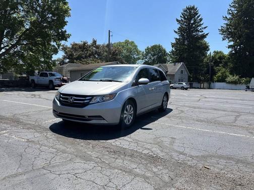 Alabaster Silver Metallic 2014 Honda Odyssey EX
