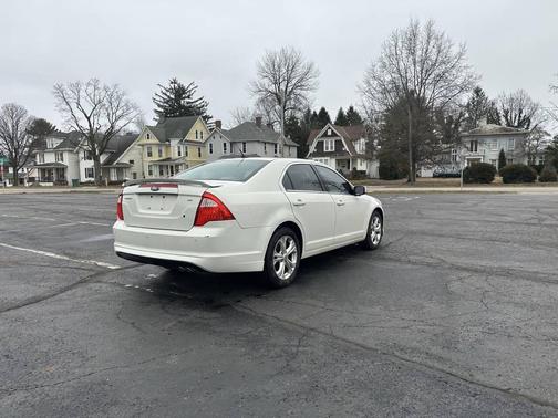 2012 Ford Fusion SE