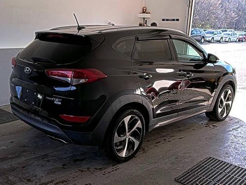 2016 Hyundai TUCSON Sport