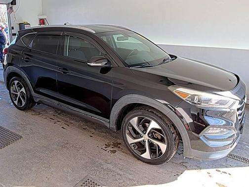 2016 Hyundai TUCSON Sport