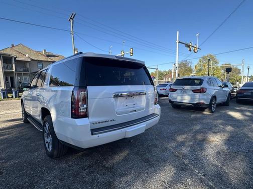 2016 GMC Yukon XL Denali