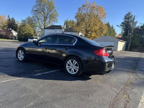 2010 INFINITI G37 Journey