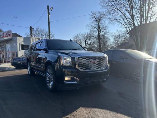 2018 GMC Yukon XL Denali