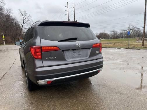 2017 Honda Pilot Touring