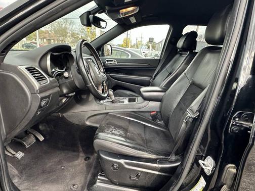 2018 Jeep Grand Cherokee Laredo E