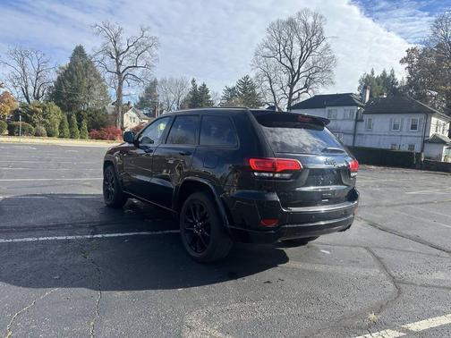 2018 Jeep Grand Cherokee Laredo E
