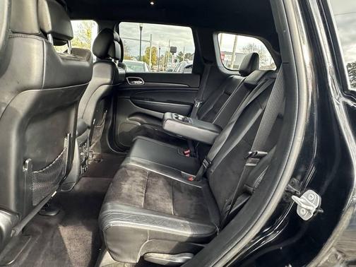 2018 Jeep Grand Cherokee Laredo E