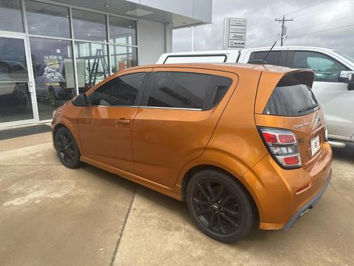 2018 Chevrolet Sonic LT