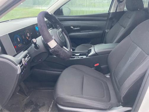 Serenity White Pearl 2026 Hyundai TUCSON SEL
