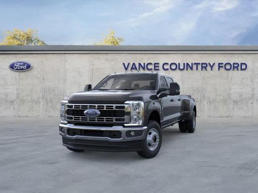 2026 Ford F-350 XLT