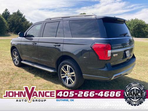Dark Matter Metallic 2022 Ford Expedition XLT