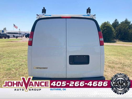 Summit White 2020 Chevrolet Express 2500 Work Van