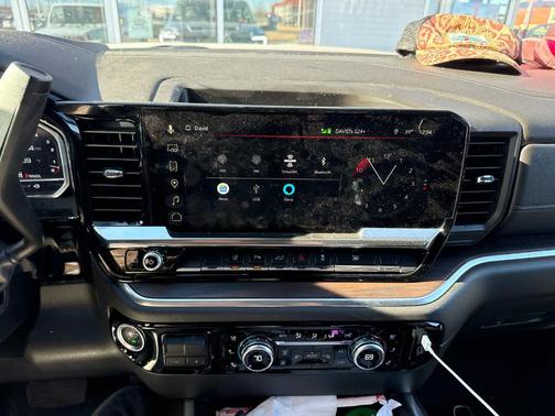 2025 GMC Sierra 2500 SLT