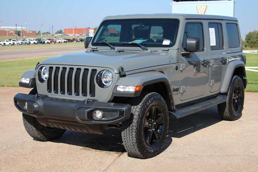 2022 Jeep Wrangler Unlimited Sahara Altitude