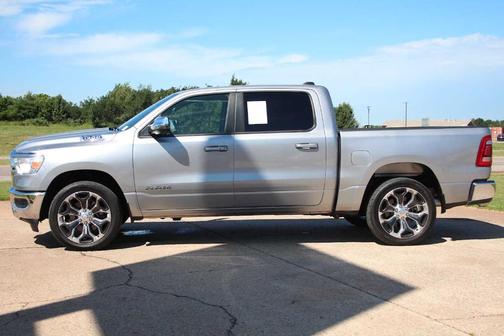 Billet Silver Metallic Clearcoat 2024 RAM 1500 Laramie