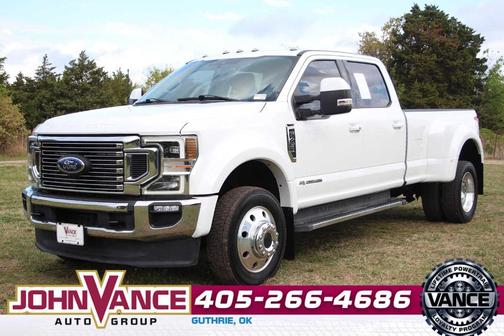Oxford White 2021 Ford F-450 Lariat