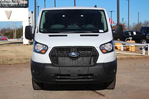 2024 Ford Transit-250 
