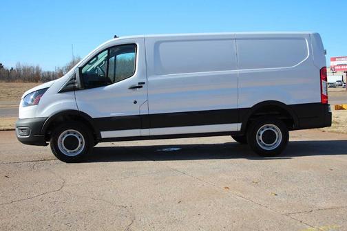 2024 Ford Transit-250 