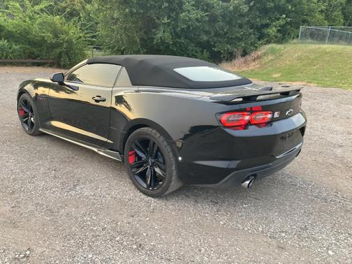 Black 2023 Chevrolet Camaro LT1