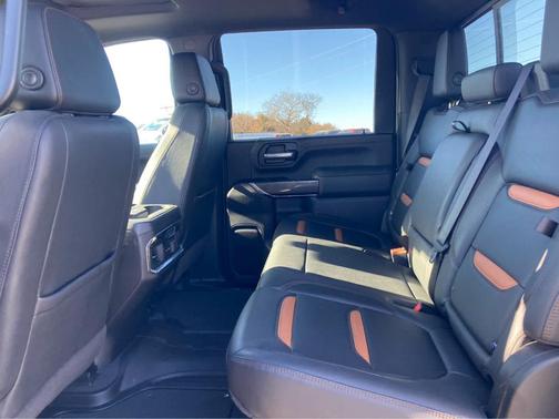 2023 GMC Sierra 2500 AT4