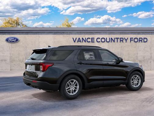 Agate Black Metallic 2027 Ford Explorer ACTIVE W/200A