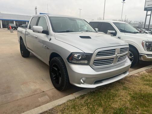 2016 RAM 1500 Sport