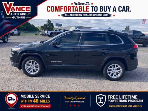Brilliant Black Crystal Pearlcoat 2016 Jeep Cherokee Latitude