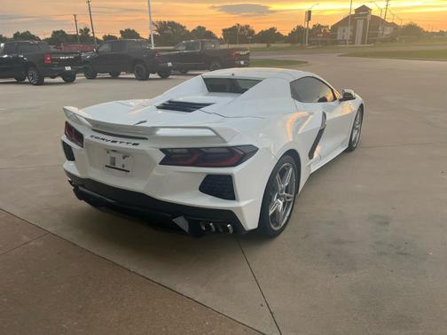 2023 Chevrolet Corvette Stingray w/3LT