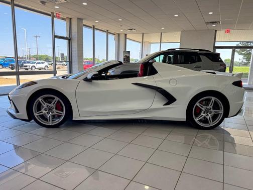 2023 Chevrolet Corvette Stingray w/3LT