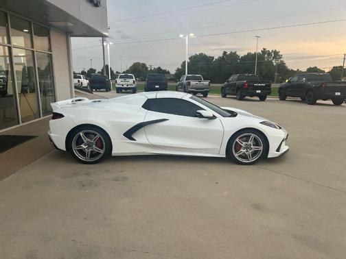 2023 Chevrolet Corvette Stingray w/3LT