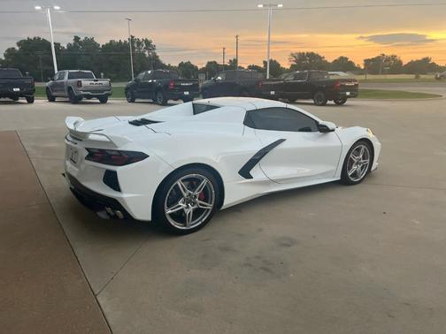 2023 Chevrolet Corvette Stingray w/3LT