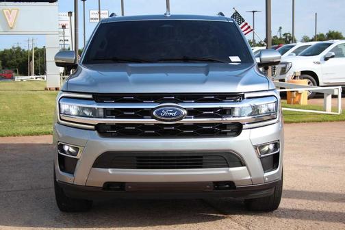 Iconic Silver Metallic 2023 Ford Expedition Limited