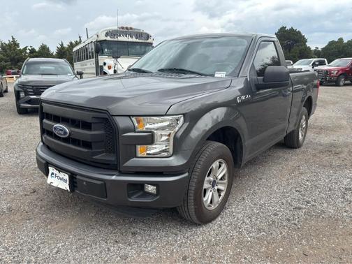 Magnetic Metallic 2016 Ford F-150 XL