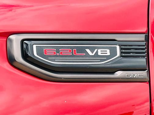 2025 GMC Sierra 1500 AT4X