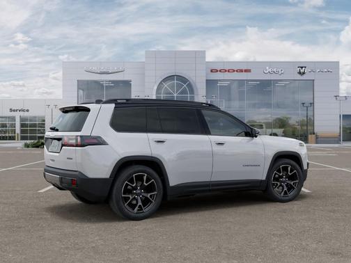Bright White Clearcoat 2026 Jeep Cherokee Overland
