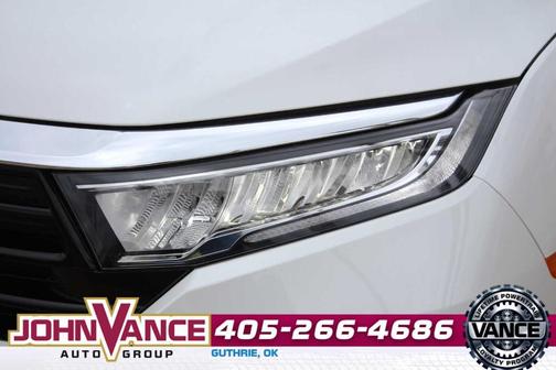 Platinum White Pearl 2024 Honda Odyssey Elite