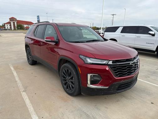 2023 Chevrolet Traverse RS