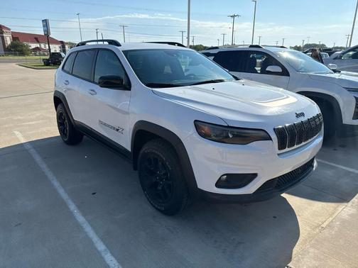 2022 Jeep Cherokee X