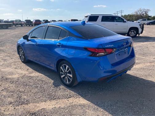 2024 Nissan Versa 1.6 SV
